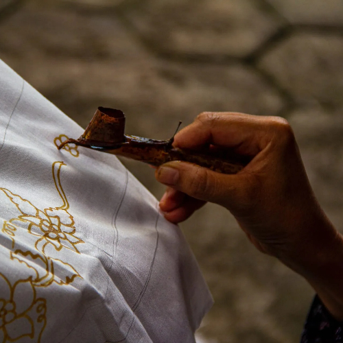 0411-0905_balinese-batik-making-workshop-ubud-indonesia-pelago0-xlarge