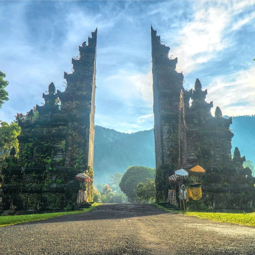 67fce03e439df7fe20598d3c_HANDARA_GATE