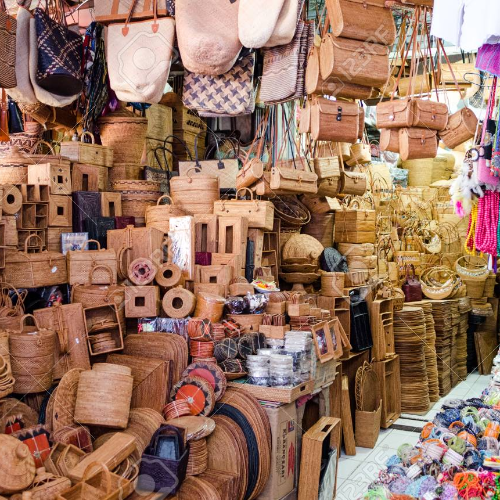 84915587-ubud-traditional-art-market-bali-indonesia
