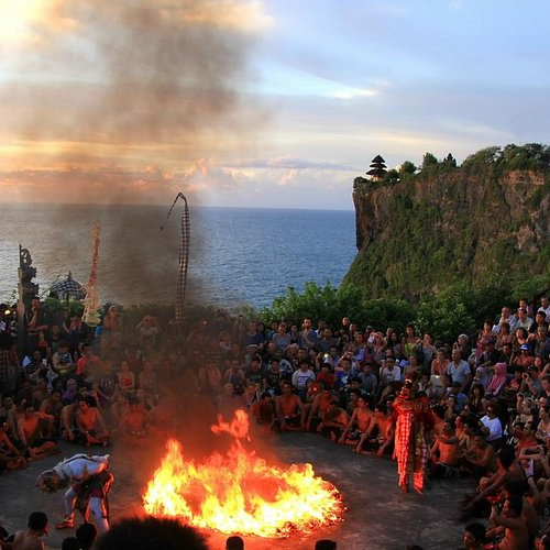 kecak-and-fire-dance